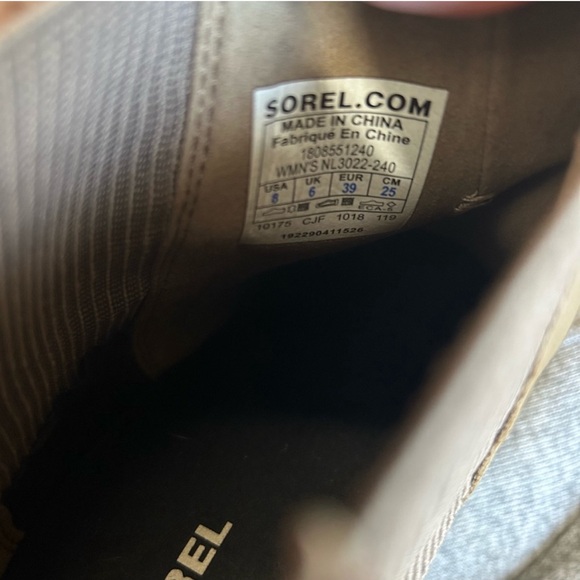 Joan of Arctic Wedge II Ash Brown Size 8 - Picture 9 of 11